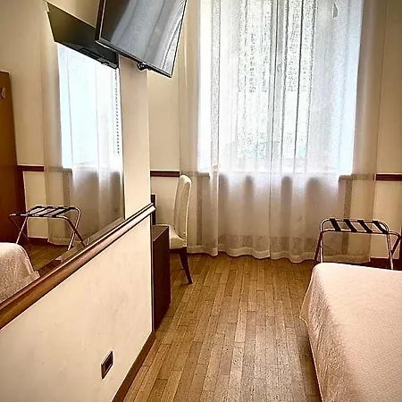 ホテル Green Hotel ローマ