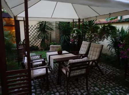 Hotel Green Hotel 2*